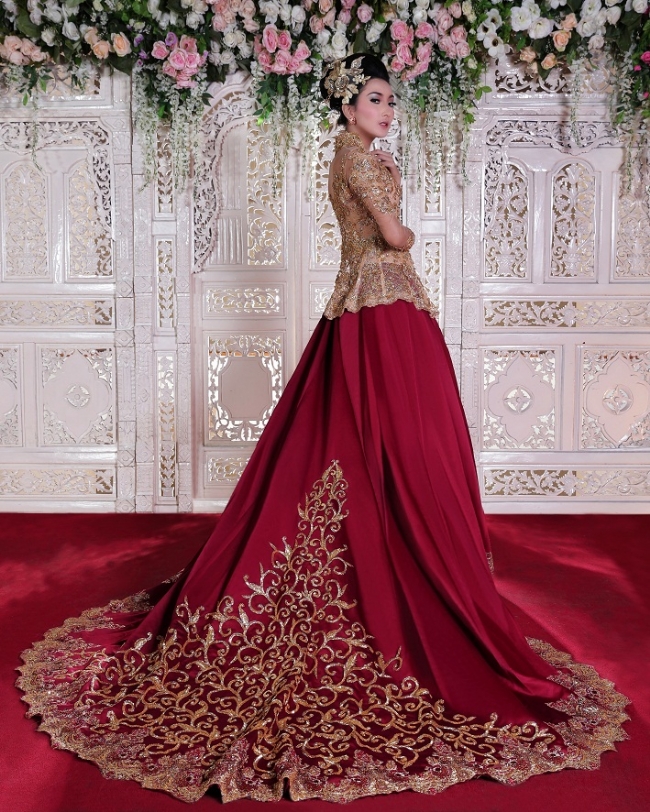 Weddingku Sewa Gaun melati griya pengantin weddingku Weddingku Sewa Gaun melati griya pengantin weddingku