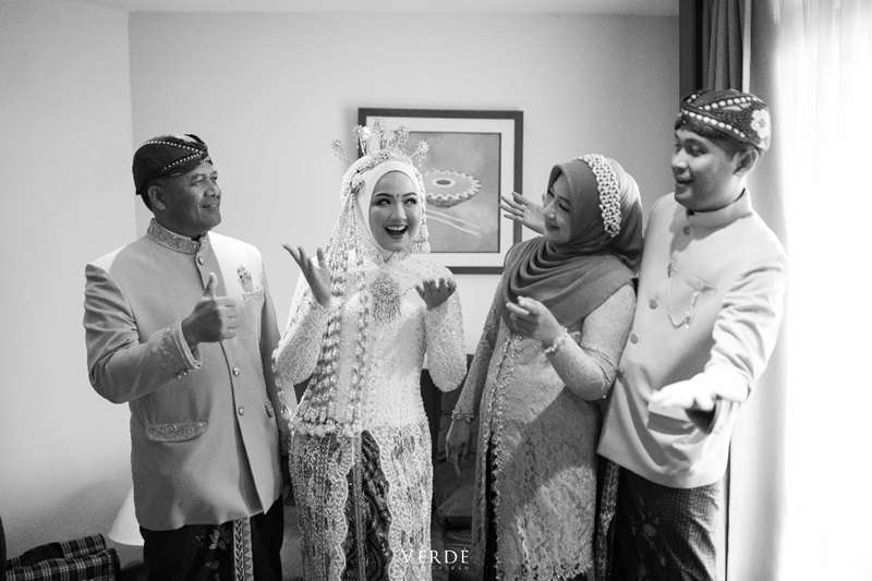 Entertainment: Kana Entertainment I Foto Liputan: Verde I Decoration: Sentra Bunga Decor