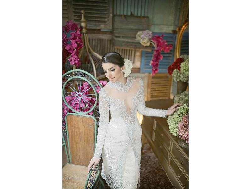 Kecantikan Kebaya dalam Keharuman Bunga - Weddingku.com