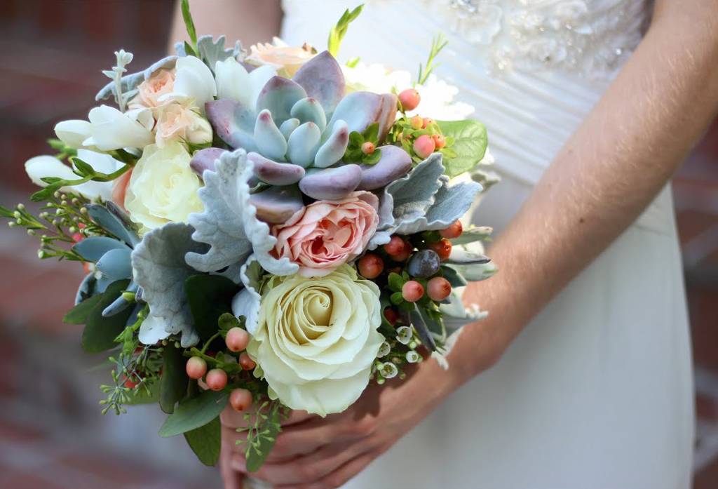 Image result for tips memilih bunga tangan pengantin