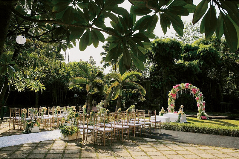 Perfect Wedding Garden Party Weddingku com