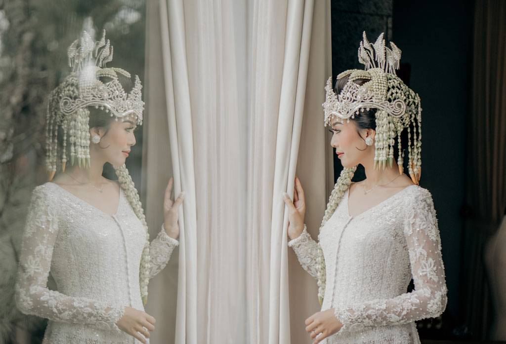 Tentukan Warna Kebaya Sesuai Pigmen Kulit Weddingku Com