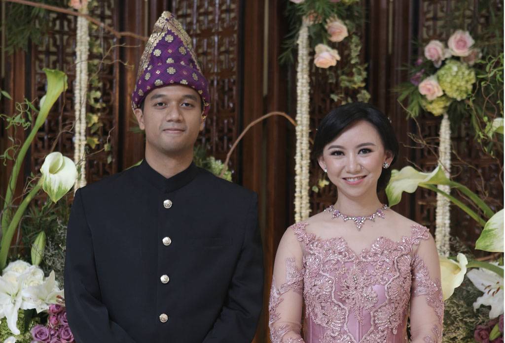 Christy Dan Pandji Lamaran Dengan Adat Palembang Mutus Kata Weddingku Com