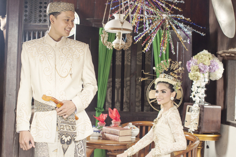 Palang Pintu Tradisi Yang Menghibur Sekaligus Sarat Makna Weddingku Com