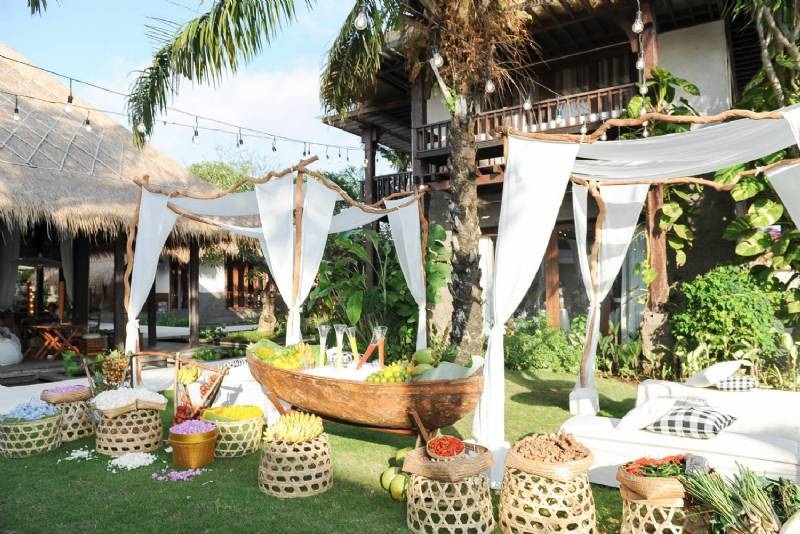 The Story of Christian Bautista & Kat Ramnani 50