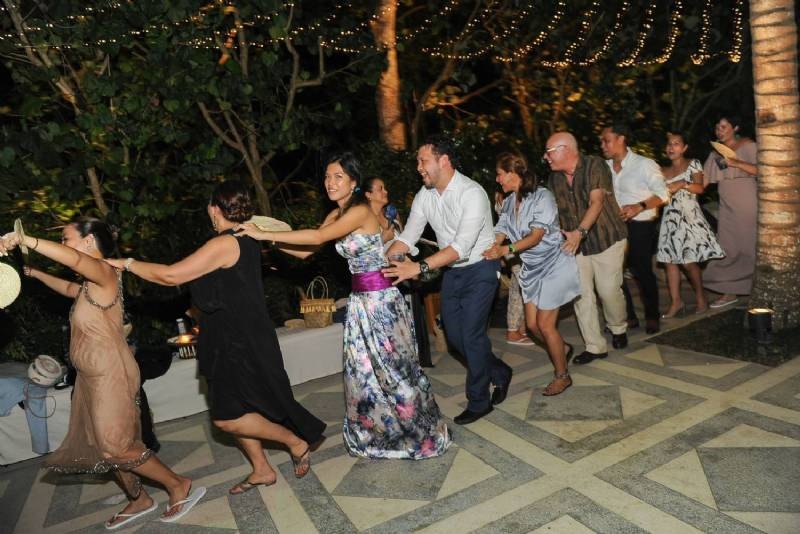 The Story of Christian Bautista & Kat Ramnani 1