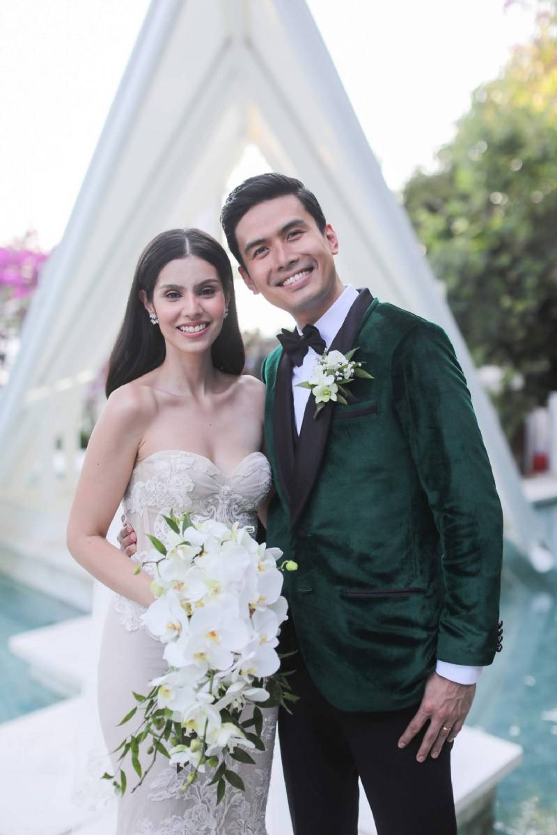 The Story of Christian Bautista & Kat Ramnani 21