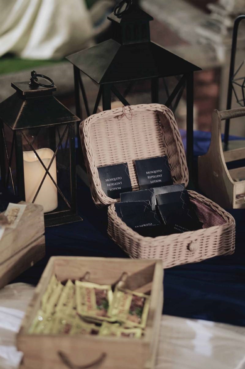 Rustic Wedding under Clear Tent for Andy & Winny 6
