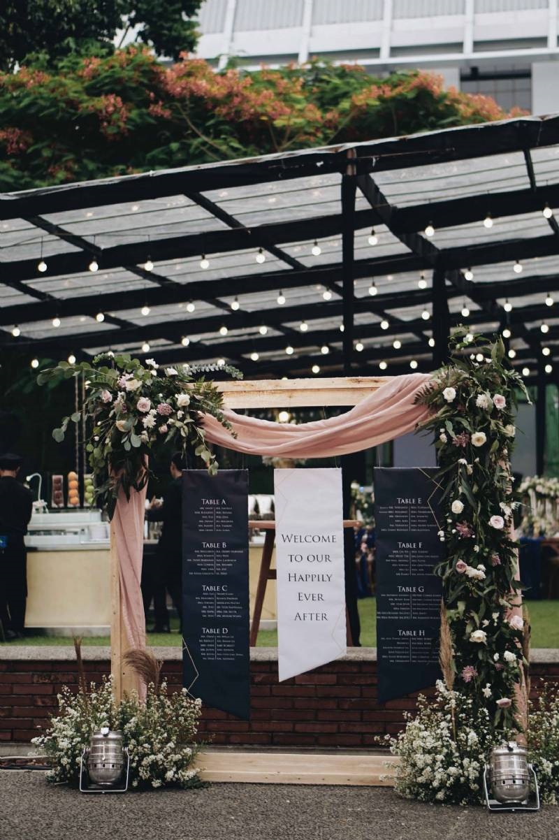 Rustic Wedding under Clear Tent for Andy & Winny