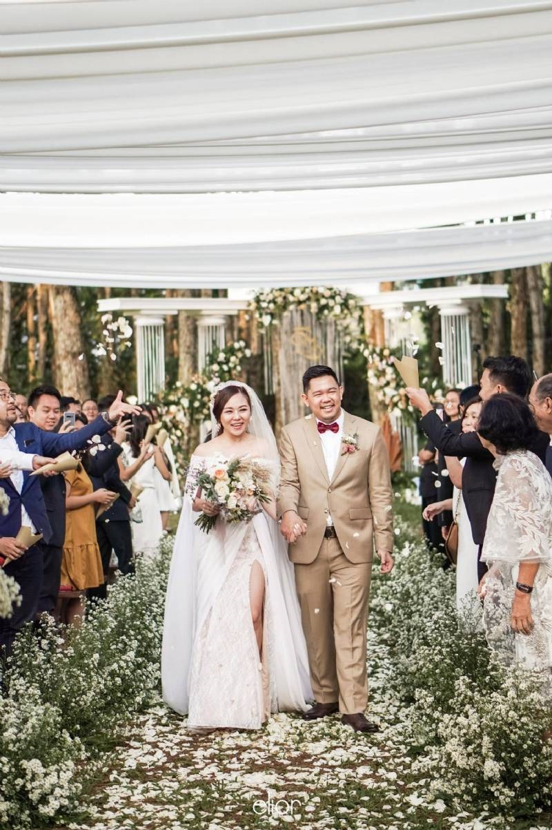 The Greek Goddess Themed Wedding of Edo and Marshella 10