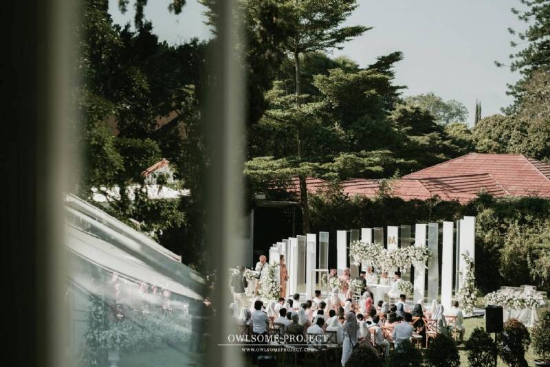 The Modern and Elegant Wedding Ceremony of Monica and Allen 7