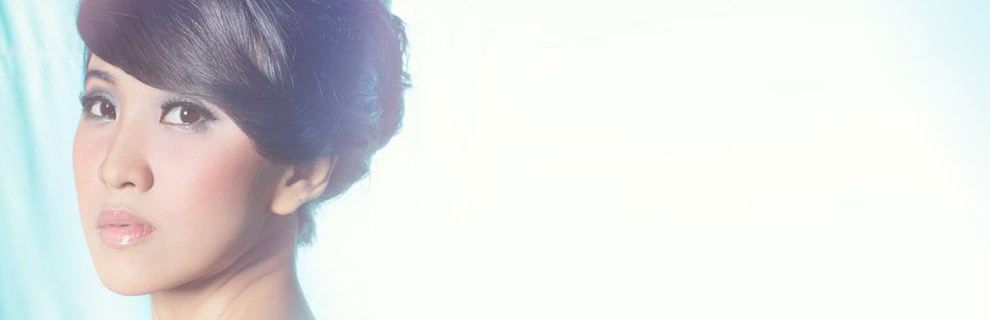 Kezia Evelina Larisa Make up Artist