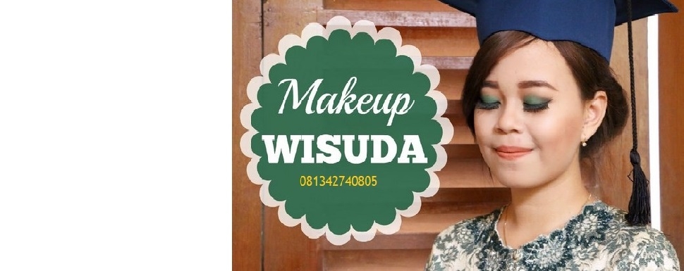 Dewi Hastuty (Make Up Wisuda Makassar)