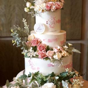Blooms Cake Wedding