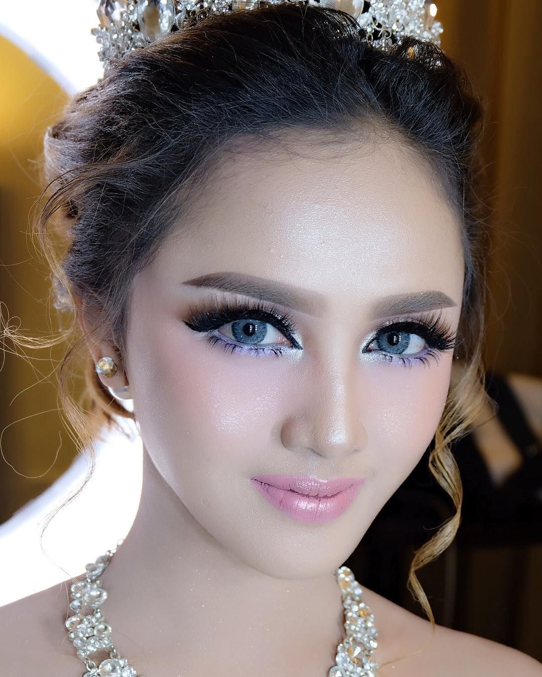 DEAN Professional Makeup Artist Make Up Artist Gallery