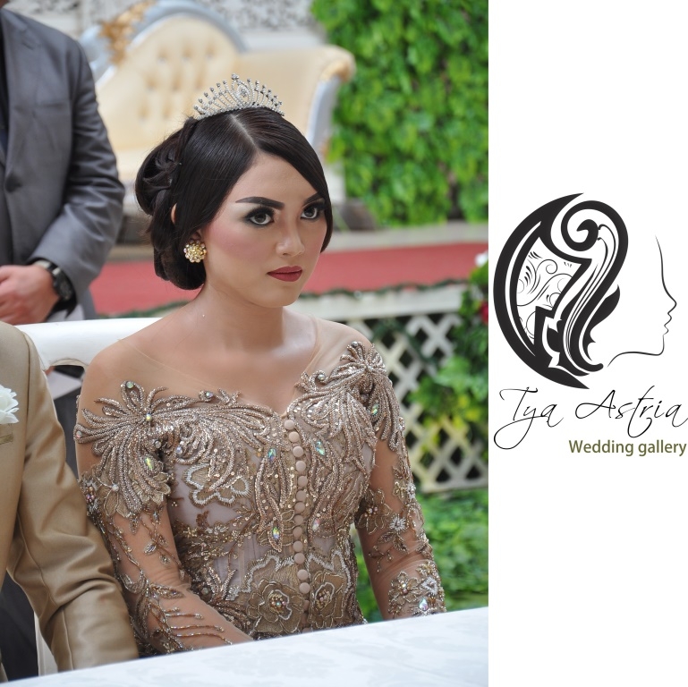 Wedding Feni Bridal White 5