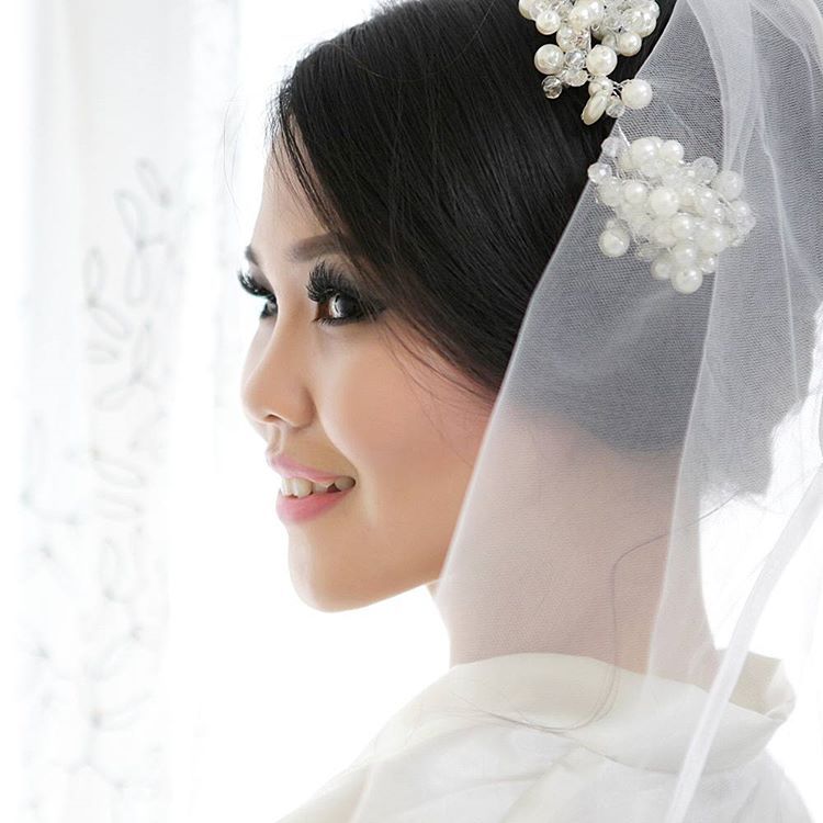 Celine Allessandra Hair Makeup Artistry Koleksi Foto Make Up Artist Instagram Weddingku Com
