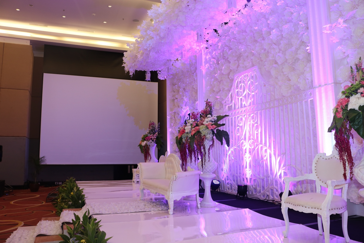 Lely & Aris Wedding 24