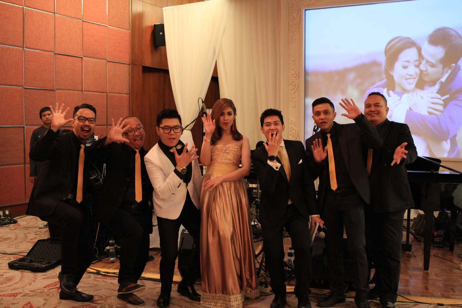 Intimate Engagement wedding - Mandarin Oriental Hotel Jakarta 2