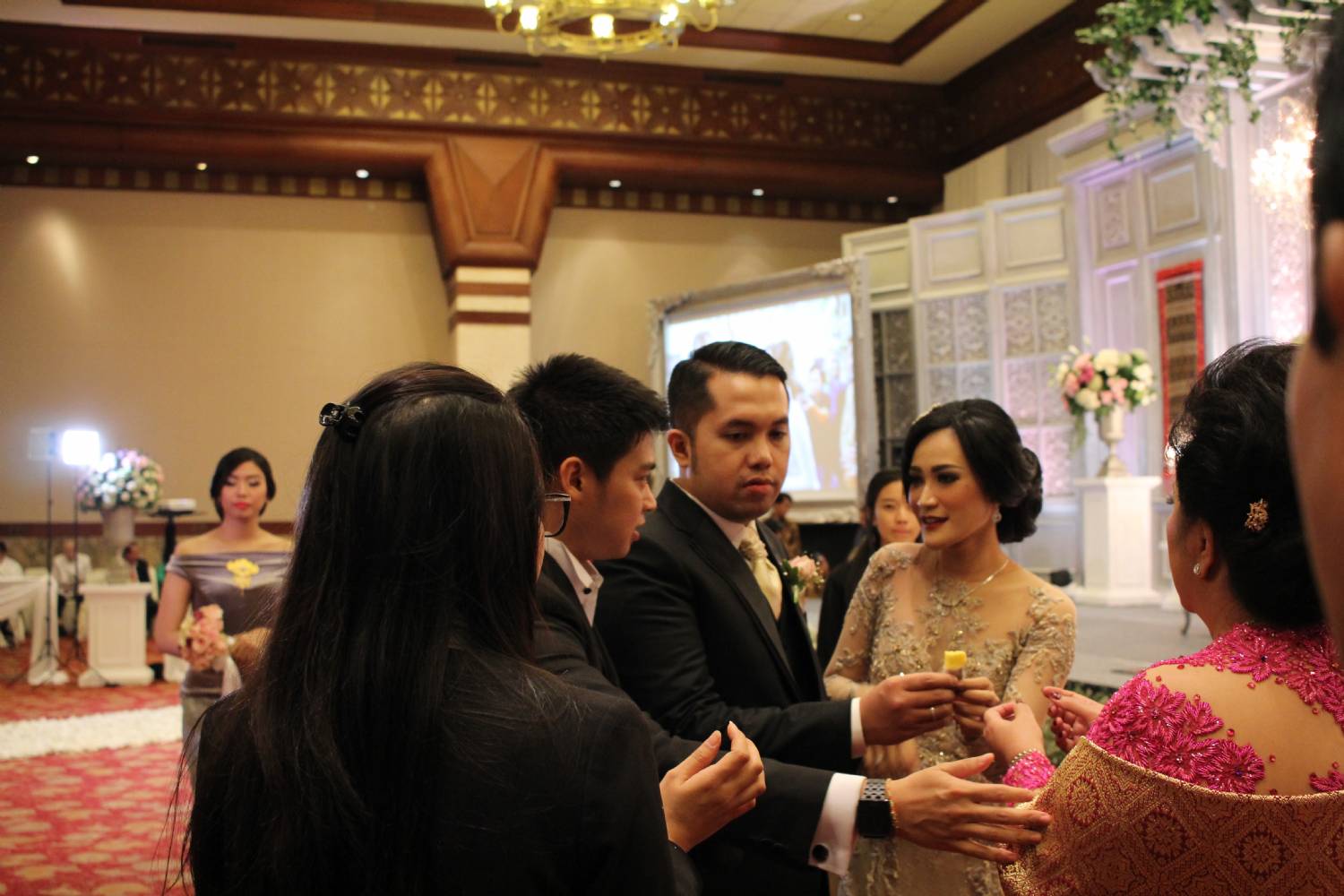 Luxury Nasional wedding Rafflesia Ballroom Balai Kartini by MC Anthony Stevven
