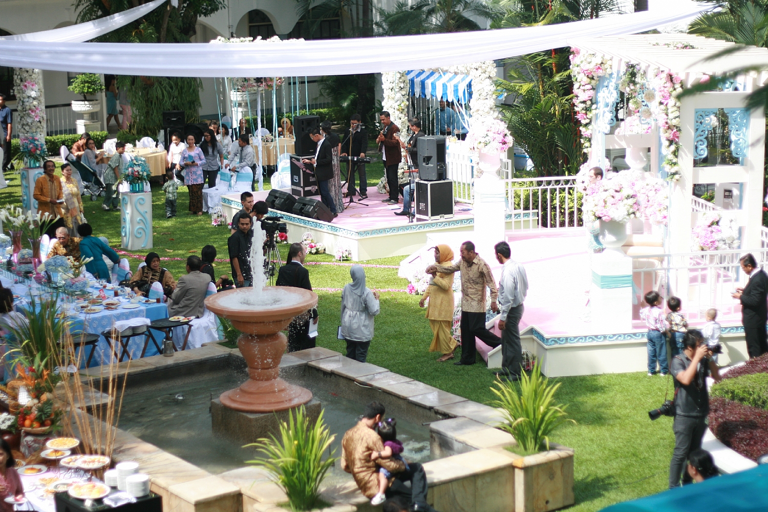 Hotel Majapahit Surabaya Home Weddingku Com