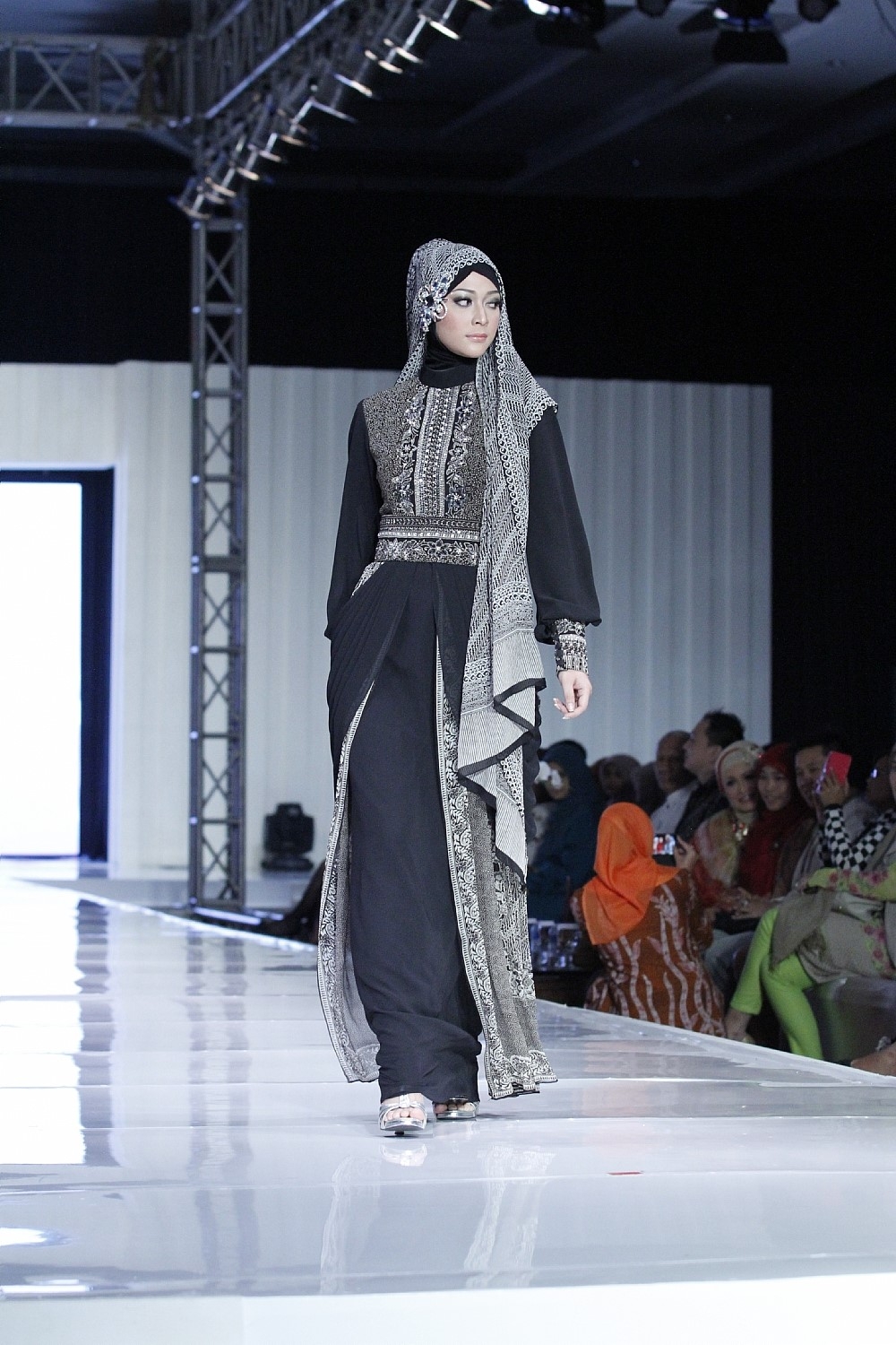 Epc Fashion Boutique Store Home Weddingku Com