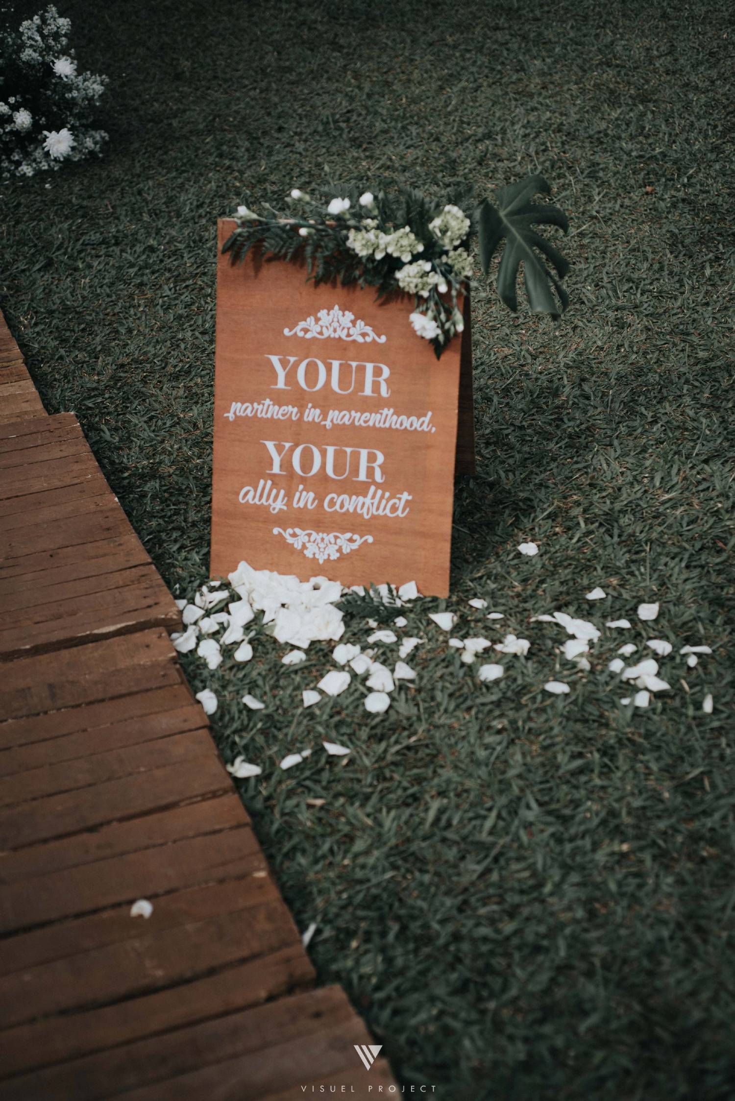 Rustic Earthy Modern Wedding with Red Accent 3