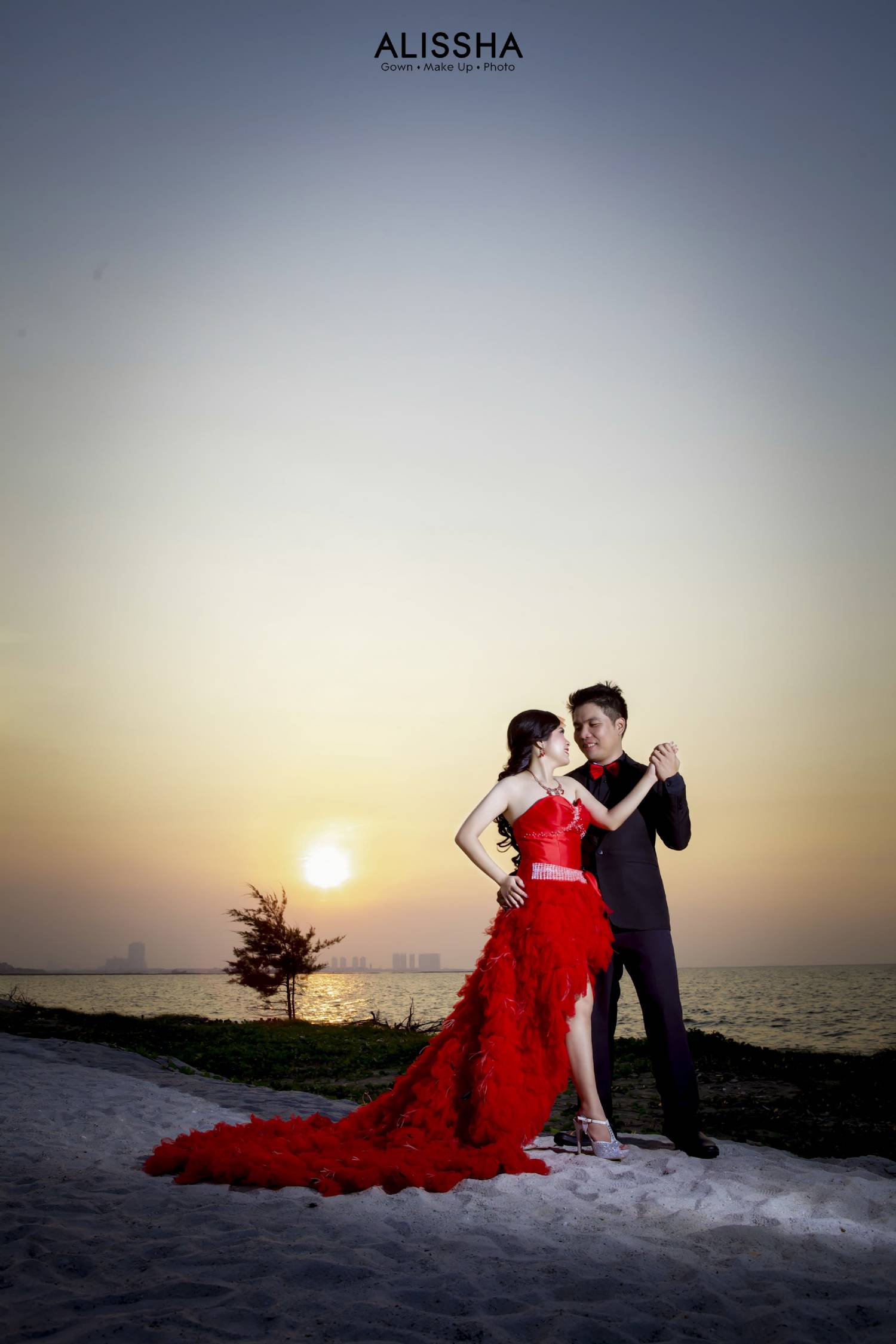 Alissha Bride Bridal House Boutique Gallery Weddingkucom