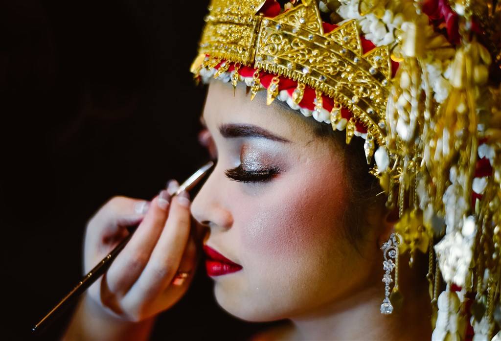 Makeup artist oleh Marlene Hariman