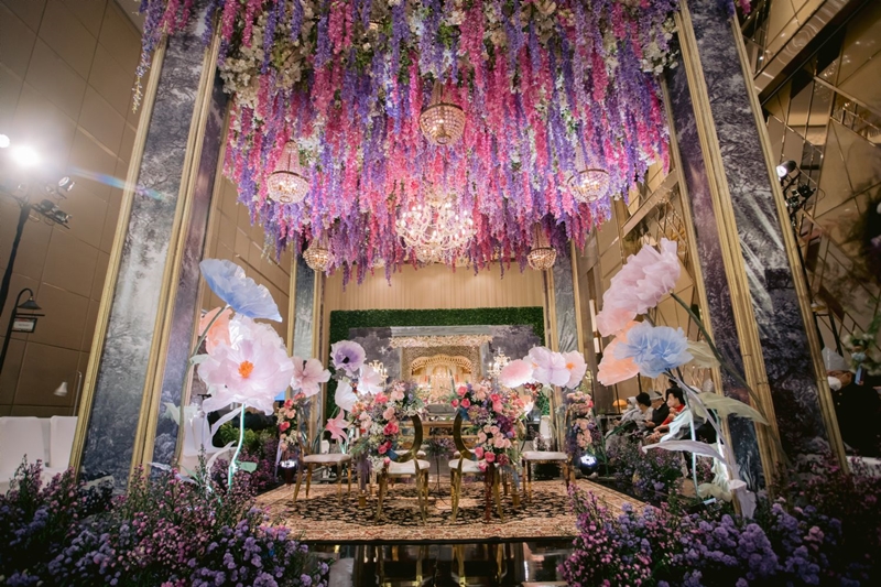 Venue : InterContinental Jakarta Pondok Indah I Wedding Planner : Martee I Decoration: Aryagati Deco