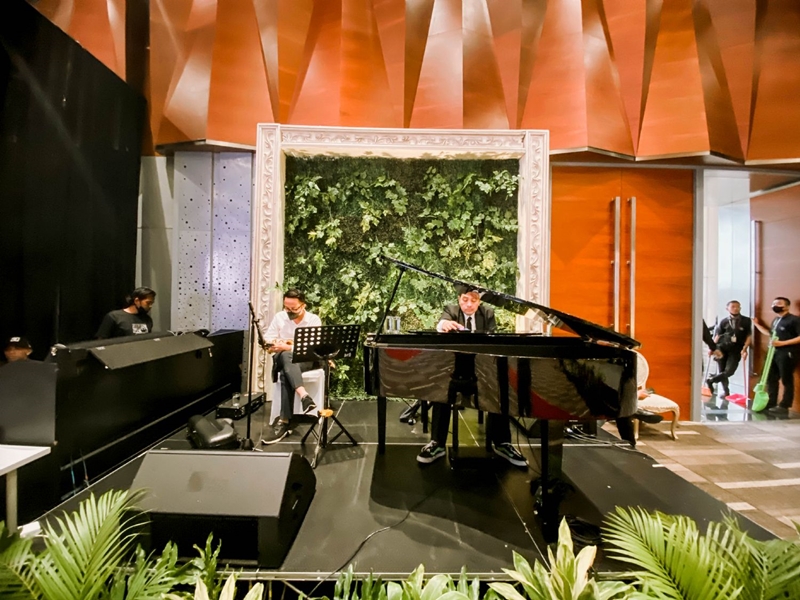 The Wedding of Dina & Djatmiko 9