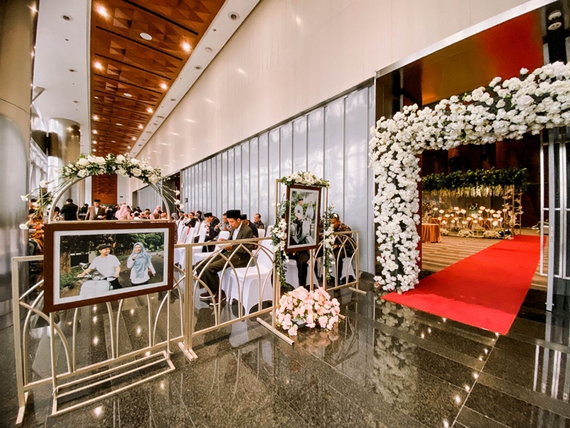 The Wedding of Dina & Djatmiko 14