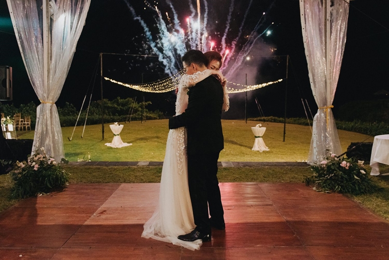 Wedding planner :  VARAWEDDING I Venue : Soori Bali I Foto Liputan : Terralogical I Decoration : Sil