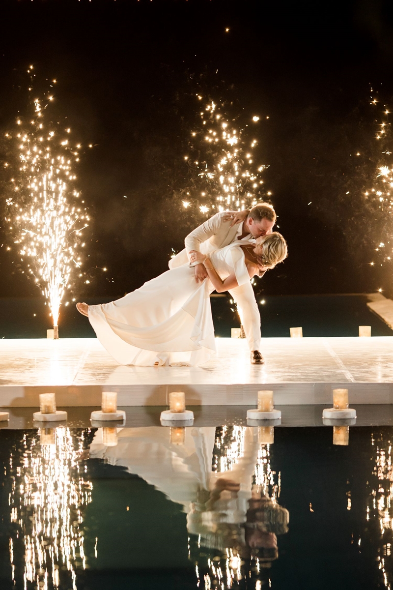 Foto Liputan : Bali Pixtura | Decoration : Silverdust Decoration | Venue : Villa Anugrah