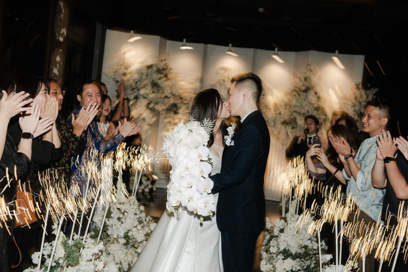 Wedding Planner : JWP Wedding I  Decoration : Dreamee Decoration I Venue: Swiss?tel Jakarta PIK Aven