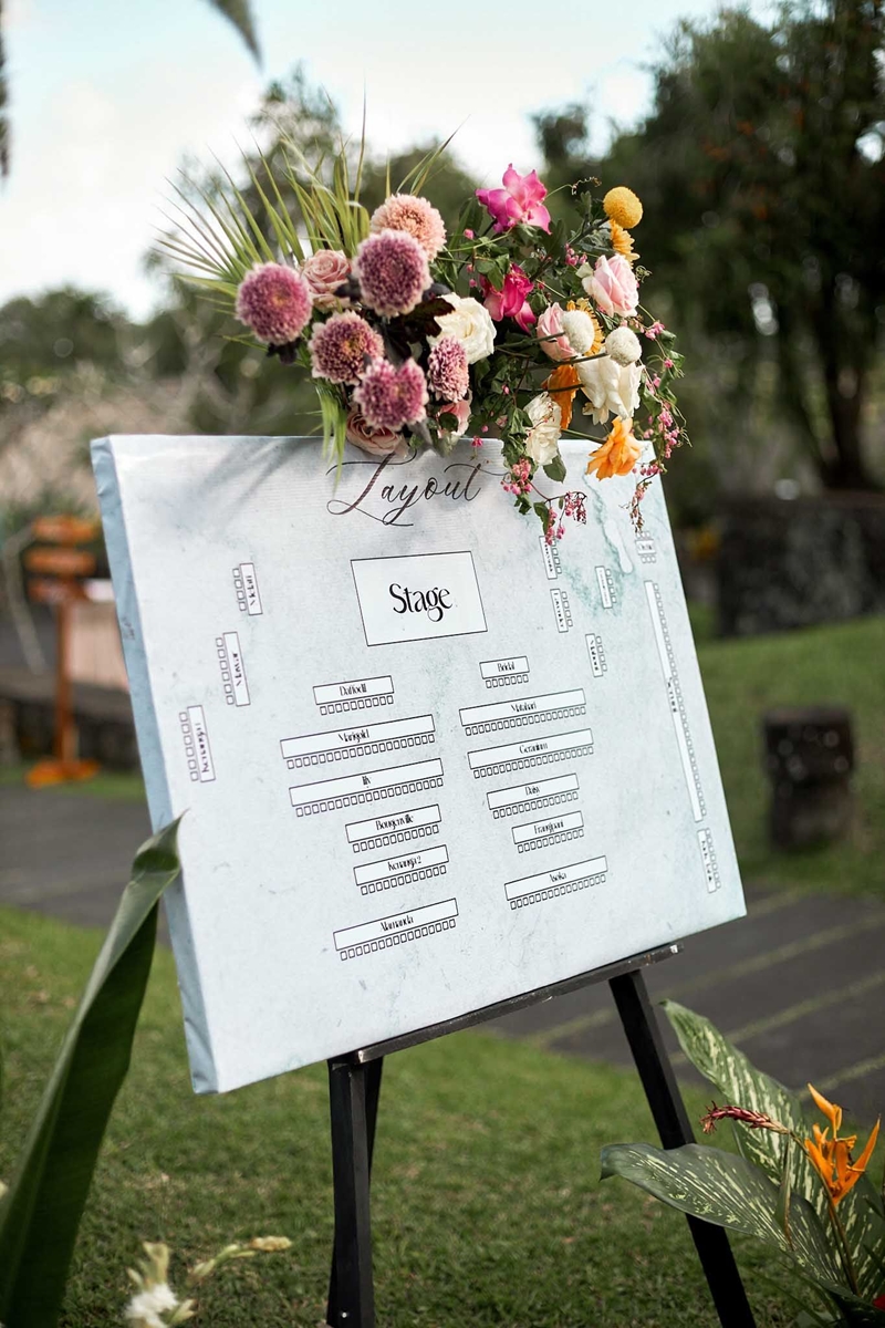 Venue: Maya Ubud Resort & Spa I Decoration: Cloris Decoration I Wedding Cake: Ivoire Cake Design