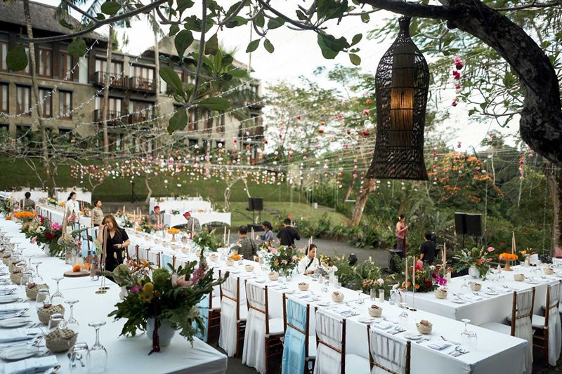 Venue: Maya Ubud Resort & Spa I Decoration: Cloris Decoration I Wedding Cake: Ivoire Cake Design