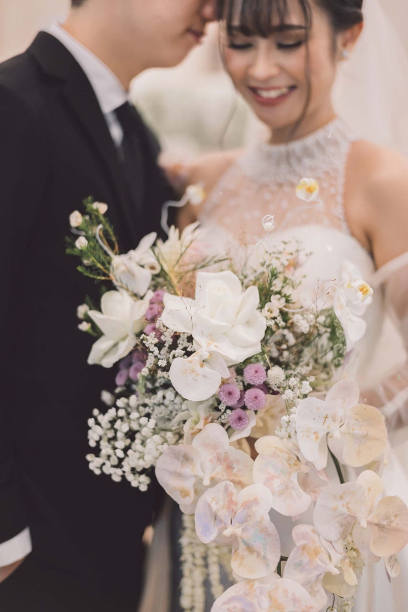 Gaun Pengantin: WuSisters by Vero Wu I Jas Pengantin: SAS designs I Venue: Mercure Jakarta Cikini I 