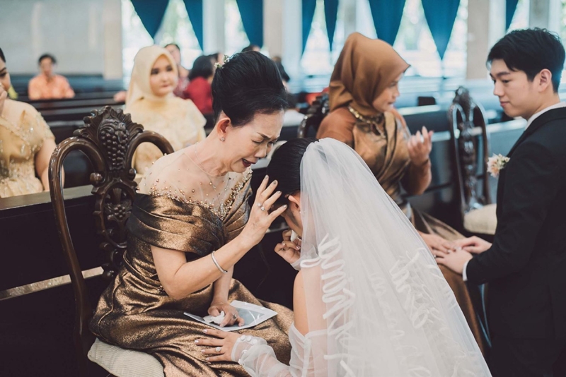 Gaun Pengantin: WuSisters by Vero Wu I Jas Pengantin: SAS designs I Venue: Mercure Jakarta Cikini I 