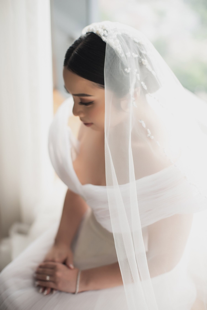 MUA: Meica Make Up Artist I Gaun Pengantin: Soko Wiyanto I Jas Pengantin: SAS designs I Decoration: 