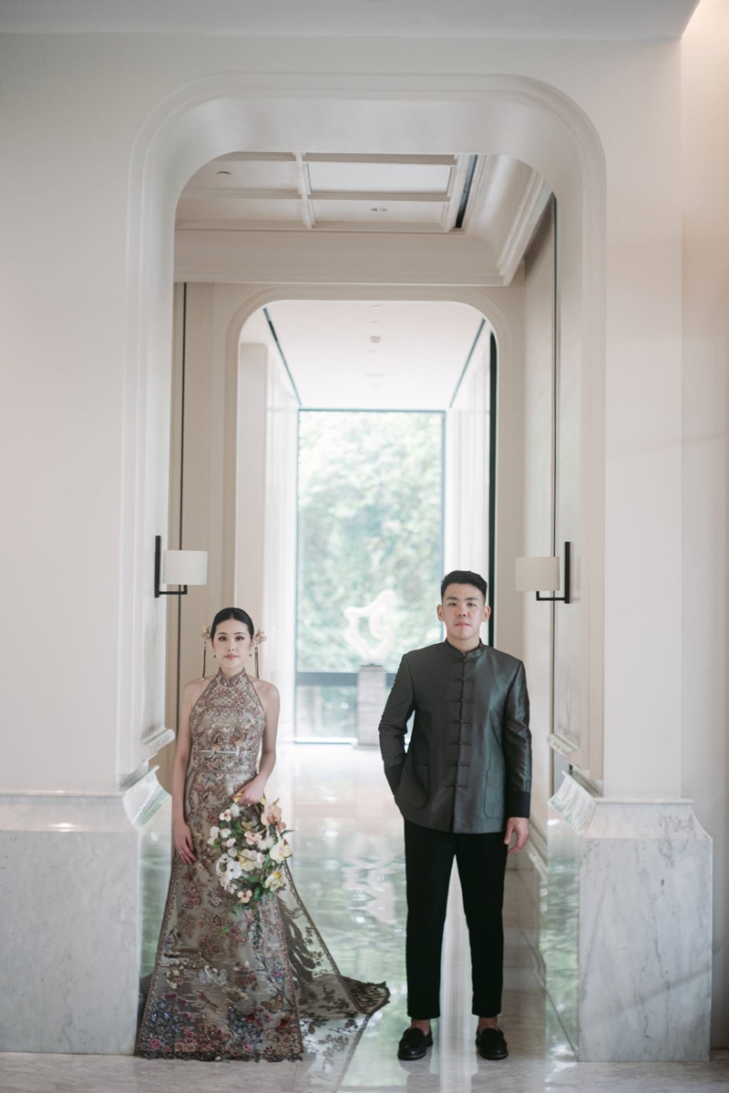 Venue: The Forest at The Veranda I Gaun Pengantin: Stella Lunardy Couture I Wedding Accessories: NOM