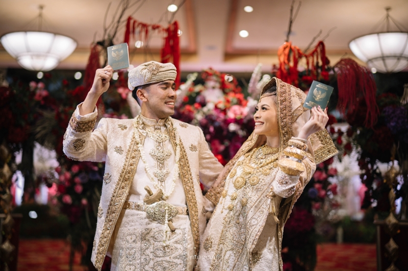 Venue: Balai Samudera I MUA: Maharani Nilla I Gown: Beblooms wedding I Catering: Alfabet Catering I