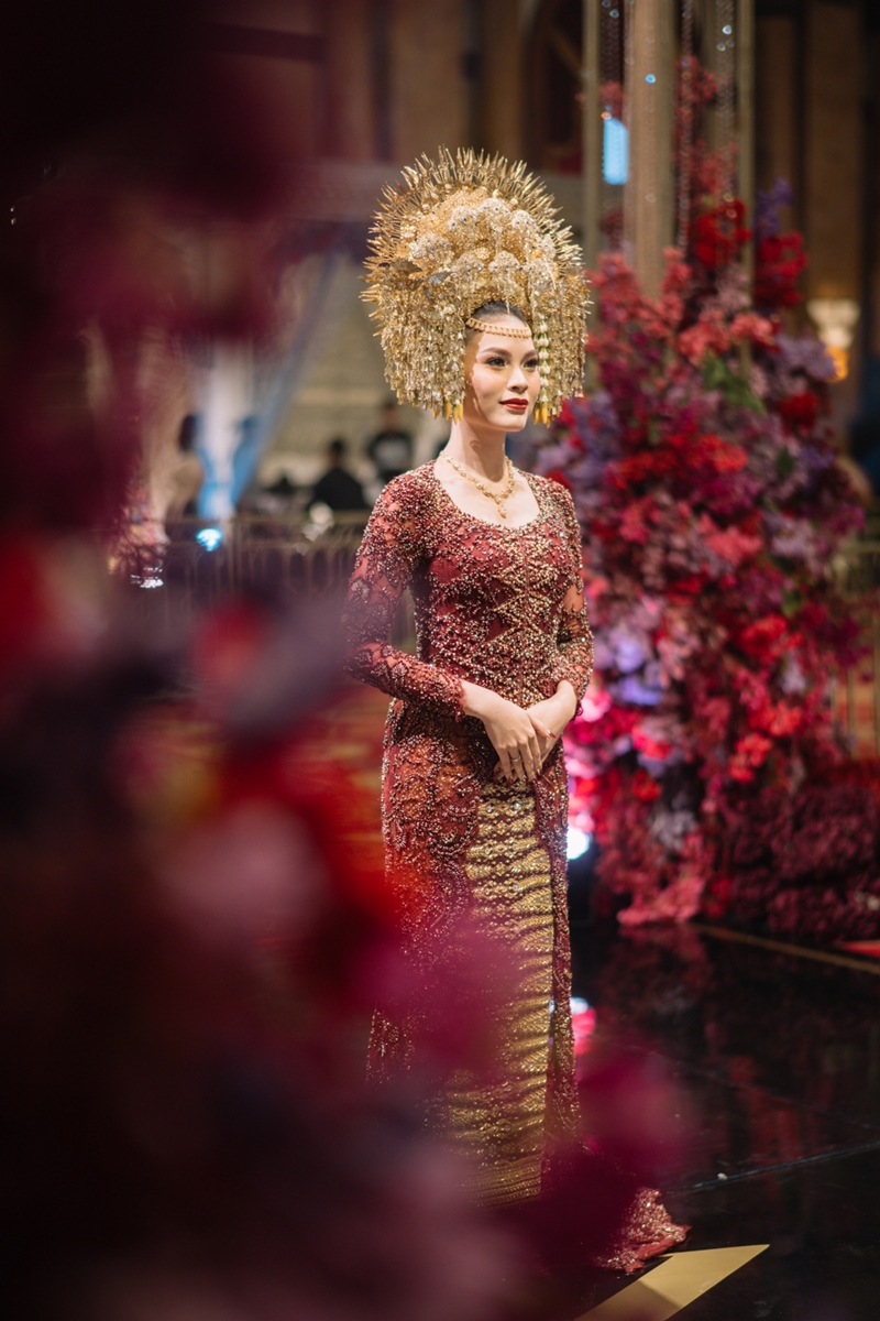 Venue: Balai Samudera I MUA: Maharani Nilla I Gown: Beblooms wedding I Catering: Alfabet Catering I 