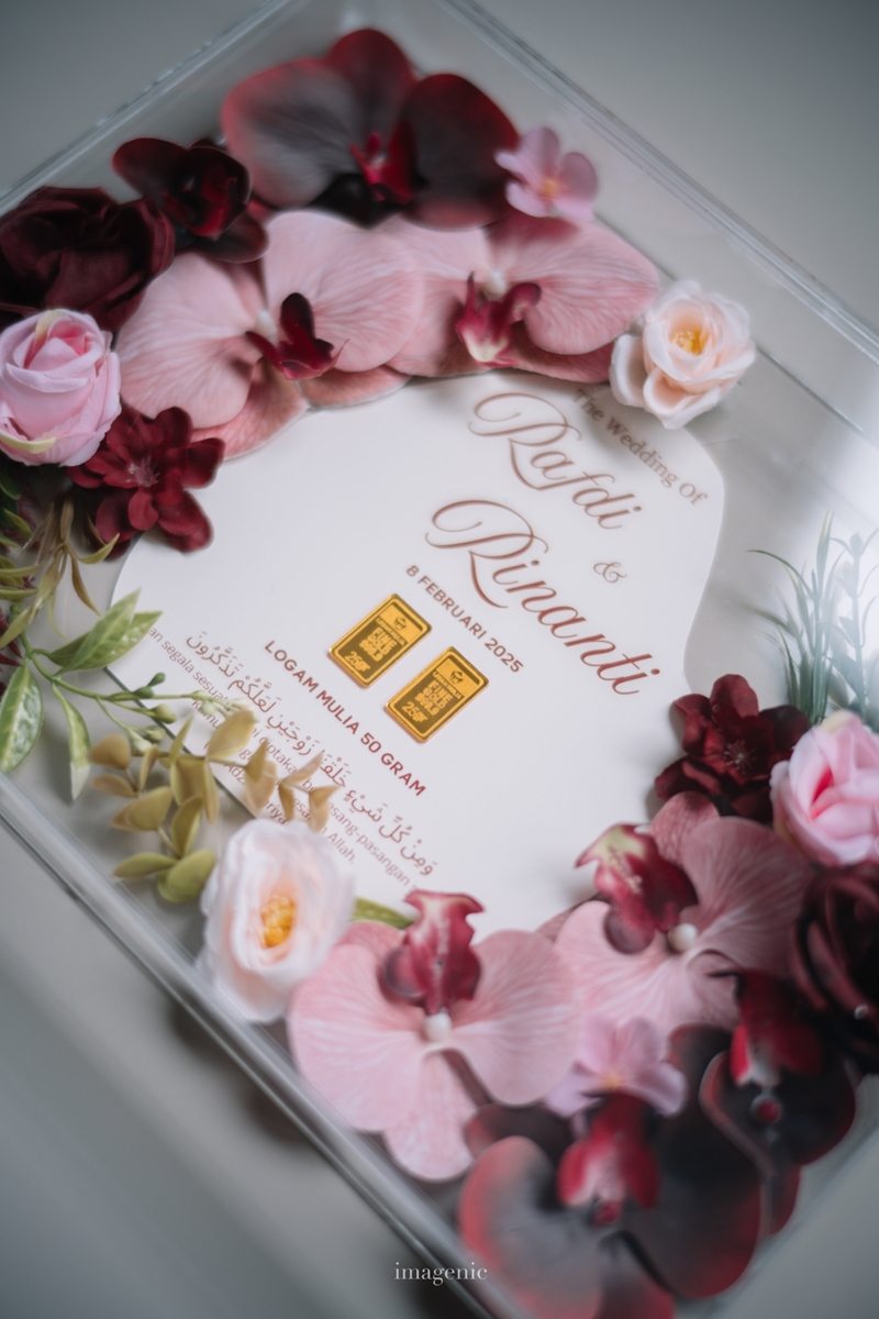 Venue: Balai Samudera I MUA: Maharani Nilla I Gown: Beblooms wedding I Catering: Alfabet Catering I
