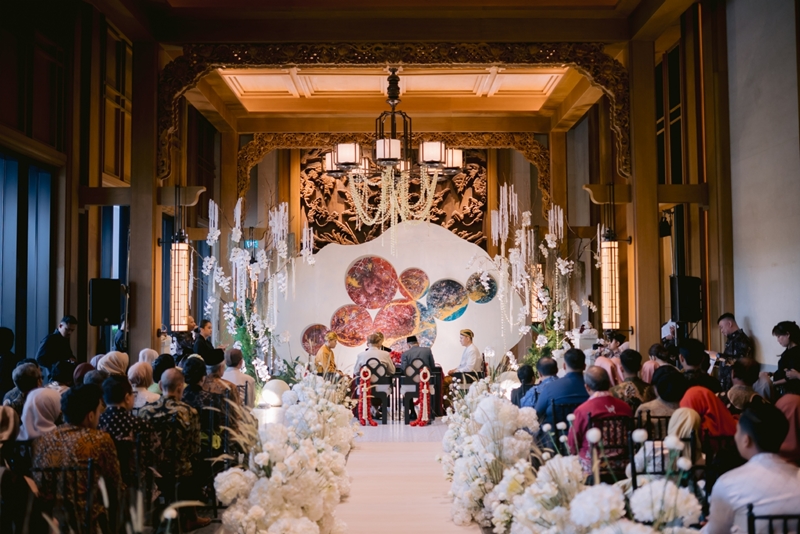 Foto Liputan: Venema Pictures I Lighting: Delight Jakarta I Gown: Widuri I Entertainment: TAF Entert