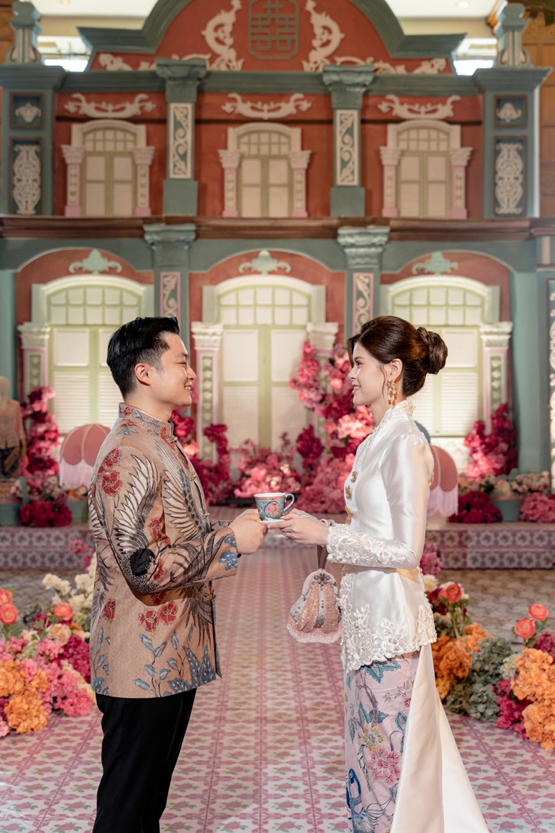 Wedding planner: Majestic Hocus Pocus I Venue: Shangri-La Hotel Surabaya I Wedding cake: Angie`s Cak