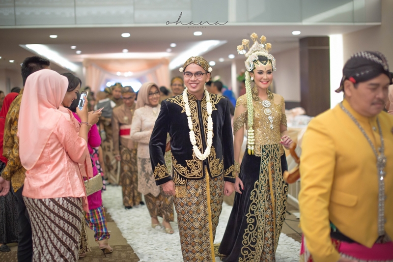 Pernikahan Tradisional Jawa Tengah 3