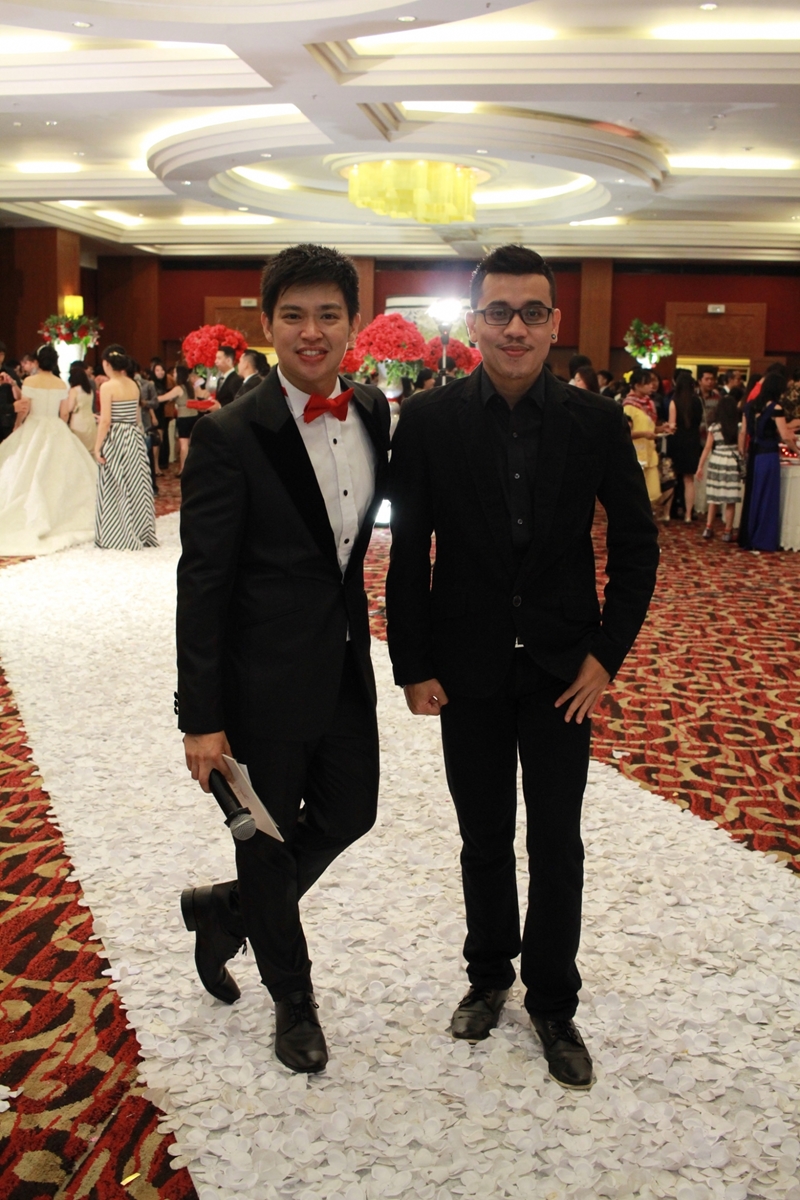 Romantic White and Black Wedding with Anthony Stevven 12