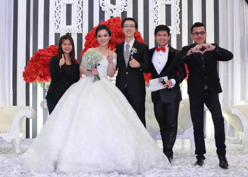 Romantic White and Black Wedding with Anthony Stevven 10