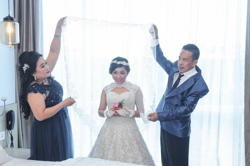 Stephen & Jesica`s Precious Lovely Romance